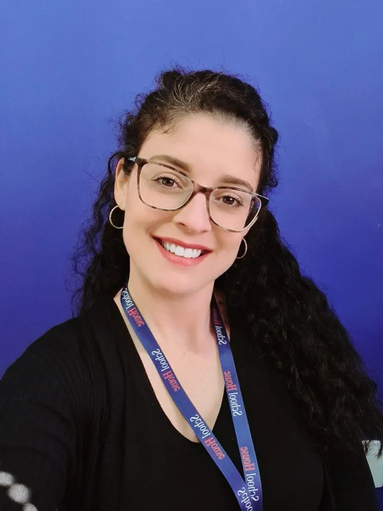 Dani, teacher da School House Idiomas